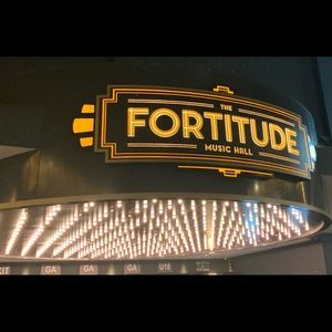 Meet your Posher, Noirin